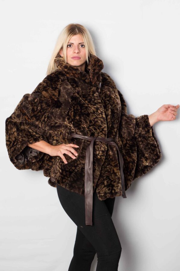 Beever brown cloak