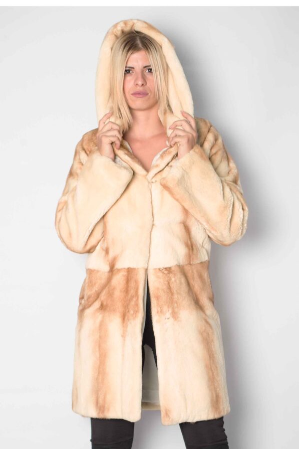 Coat mink gold-white